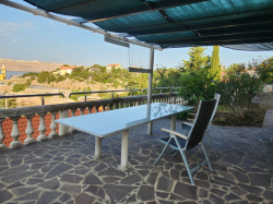 Apartmani Karlobag Karlobag