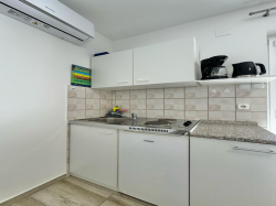 Apartments Dijana Krk (Island Krk)