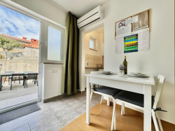 Apartments Dijana Krk (Island Krk)