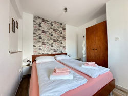 Apartments Dijana Krk (Island Krk)
