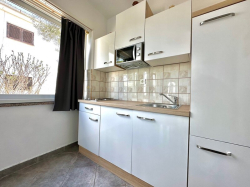 Apartments Dijana Krk (Island Krk)